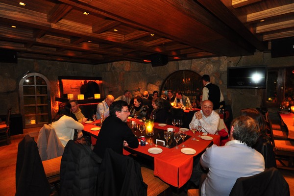 Les Caves De Chez Michel on Friday Night
